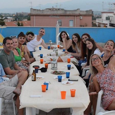 Gianni House Backpackers Hostel Giardini Naxos Exterior photo