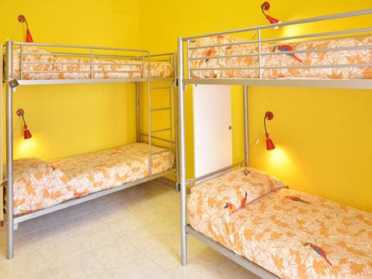 Gianni House Backpackers Hostel Giardini Naxos Exterior photo